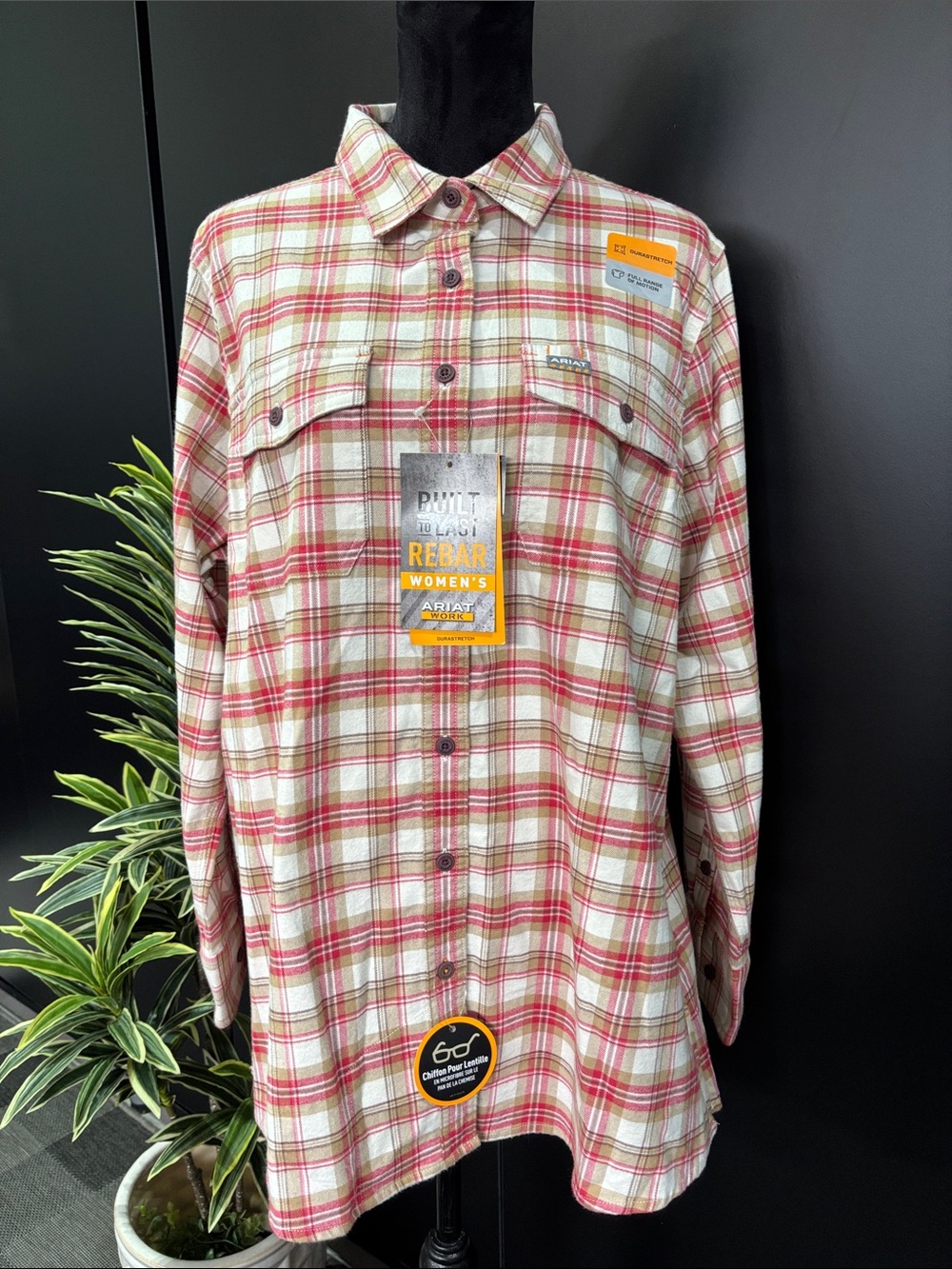Ariat Rebar Flannel Dura stretch,chest button pockets,lens cloth,work